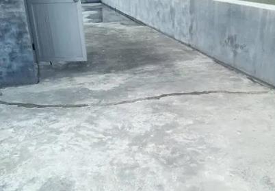 赫章楼顶漏水维修公司分享下如何解决卫生间隐蔽部位漏水的问题?